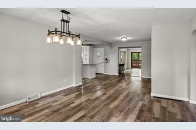 959 W Kings Highway, Mount Ephraim, NJ 08059 - Photo 5