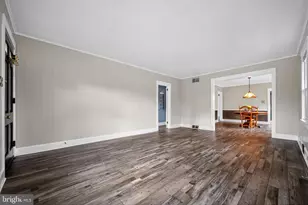 37 Payson Ave, Audubon, NJ 08106 - Photo 3