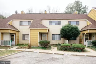 11 Dover Dr, Lindenwold, NJ 08021 - Photo 1