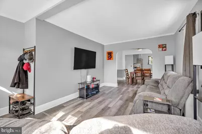 335 Walnut Avenue, Gloucester City, NJ 08030 - Photo 7