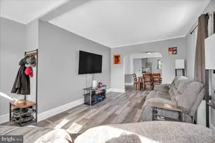 335 Walnut Ave, Gloucester City, NJ 08030 - Photo 7