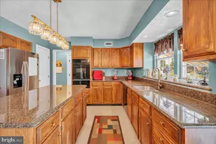 54 Red Bank Dr, Gloucester Township, NJ 08081 - Photo 9