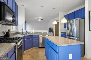 14 Cambridge Ln, Berlin, NJ 08009 - Photo 7