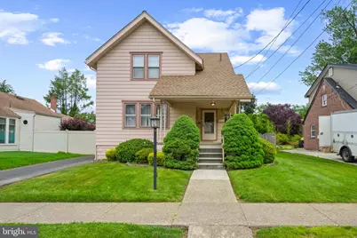1421 Maple Avenue, Haddon Heights, NJ 08035 - Photo 1