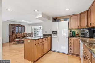 1606 Chanticleer, Cherry Hill, NJ 08003 - Photo 15