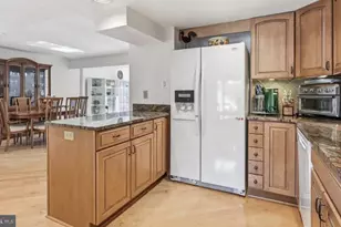 1606 Chanticleer, Cherry Hill, NJ 08003 - Photo 17