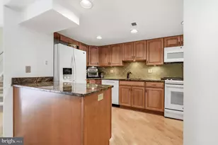 1606 Chanticleer, Cherry Hill, NJ 08003 - Photo 15