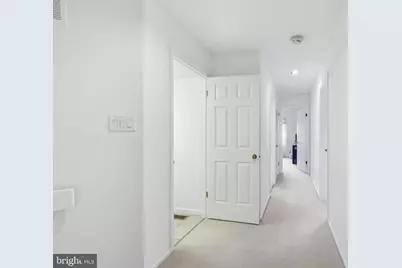 1606 Chanticleer, Cherry Hill, NJ 08003 - Photo 27