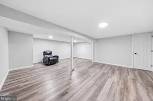 16 Valley Dr, Pine Hill, NJ 08021 - Photo 21