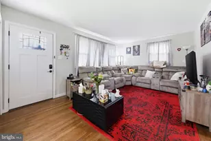 16 Valley Dr, Pine Hill, NJ 08021 - Photo 9