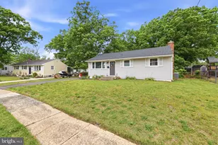 16 Valley Dr, Pine Hill, NJ 08021 - Photo 5