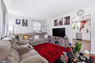 16 Valley Dr, Pine Hill, NJ 08021 - Photo 7