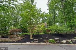 102 N Box Hill Dr, Cherry Hill, NJ 08003 - Photo 5