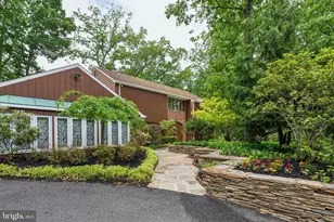 102 N Box Hill Dr, Cherry Hill, NJ 08003 - Photo 1
