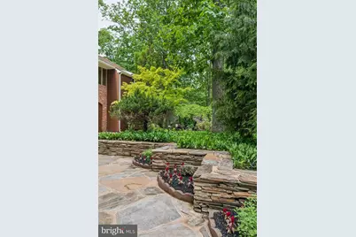 102 N Box Hill Drive, Cherry Hill, NJ 08003 - Photo 9