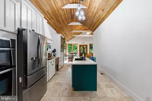 14 Utah Ave, Cherry Hill, NJ 08002 - Photo 9