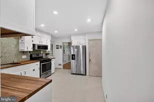 14 Cooper Run Dr, Cherry Hill, NJ 08003 - Photo 23