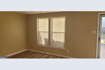 243 Vista Ct, Sicklerville, NJ 08081 - Photo 5
