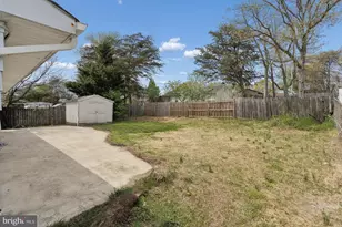 30 Girard Ave, Sicklerville, NJ 08081 - Photo 19