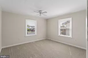 30 Girard Ave, Sicklerville, NJ 08081 - Photo 17