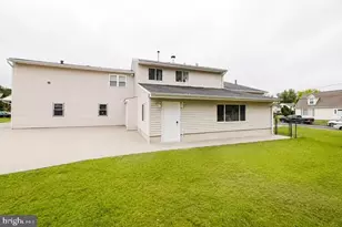 315 State St, Gloucester Township, NJ 08012 - Photo 5