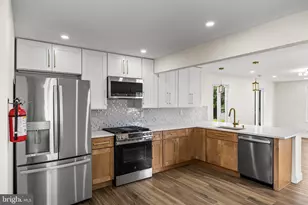 937 Clements Bridge Rd, Barrington, NJ 08007 - Photo 11
