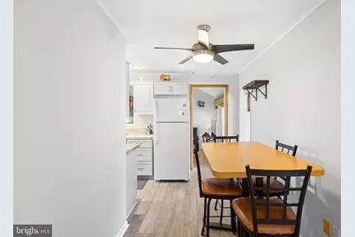 300 W 3rd Avenue, Barrington, NJ 08007 - Photo 9