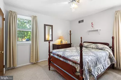 300 W 3rd Avenue, Barrington, NJ 08007 - Photo 21