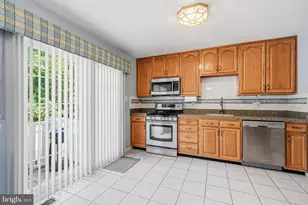 902 Tanglewood Dr, Sicklerville, NJ 08081 - Photo 15