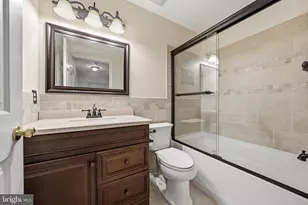 902 Tanglewood Dr, Sicklerville, NJ 08081 - Photo 33