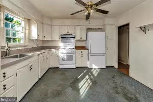 16 Constitution Rd, Clementon, NJ 08021 - Photo 21