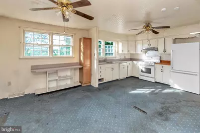 16 Constitution Road, Clementon, NJ 08021 - Photo 17