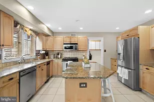 28 Regan Ln, Voorhees, NJ 08043 - Photo 13