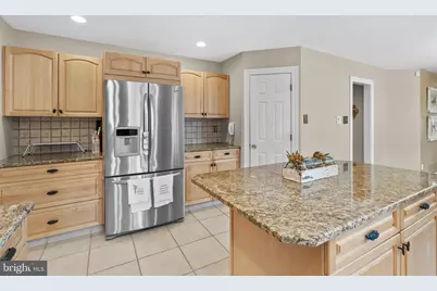 28 Regan Lane, Voorhees, NJ 08043 - Photo 15