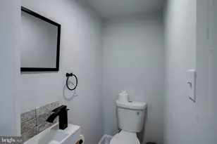 16 W Palmer Ave, Collingswood, NJ 08108 - Photo 13