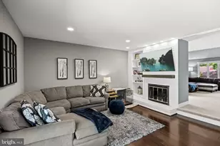 23 Briarwood Dr, Voorhees, NJ 08043 - Photo 19
