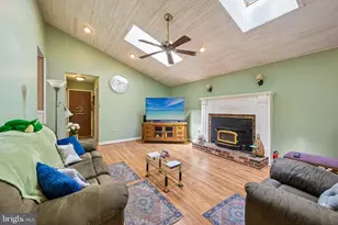 18 Pine Glen Dr, Sicklerville, NJ 08081 - Photo 11