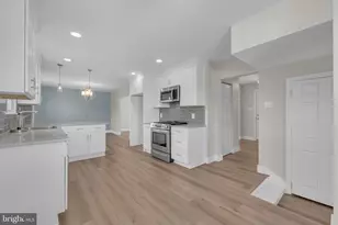 15 W Kennedy Dr, Clementon, NJ 08021 - Photo 11