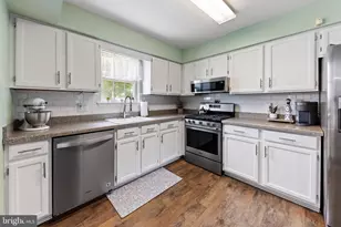 7706 Hesson Ln, Pennsauken, NJ 08109 - Photo 11