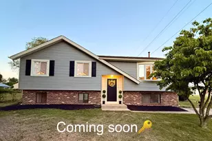 10 Windy Dr, Gloucester Township, NJ 08012 - Photo 1