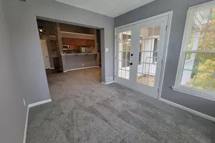10 Kenwood Dr, Sicklerville, NJ 08081 - Photo 9
