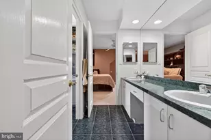 7 Cameo Ct, Cherry Hill, NJ 08003 - Photo 29