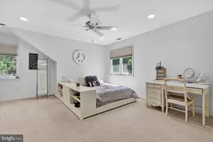 7 Cameo Ct, Cherry Hill, NJ 08003 - Photo 31