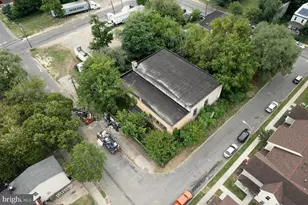 678 Florence St, Camden, NJ 08104 - Photo 1