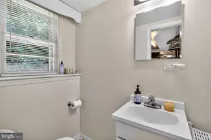 103 Kenwood Dr, Cherry Hill, NJ 08034 - Photo 21