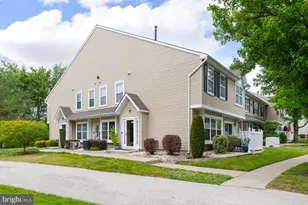 701 Tanglewood Dr, Sicklerville, NJ 08081 - Photo 1