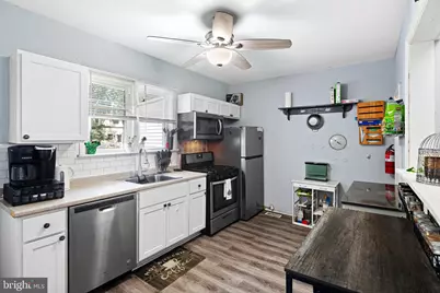 725 Hunter Street, Gloucester City, NJ 08030 - Photo 9