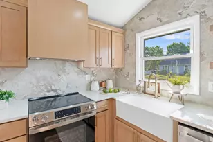 36 Mott St, Lawnside, NJ 08045 - Photo 9