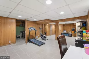 252 Sandringham Rd, Cherry Hill, NJ 08003 - Photo 25