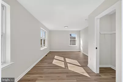 930 Lois Avenue, Camden, NJ 08105 - Photo 17